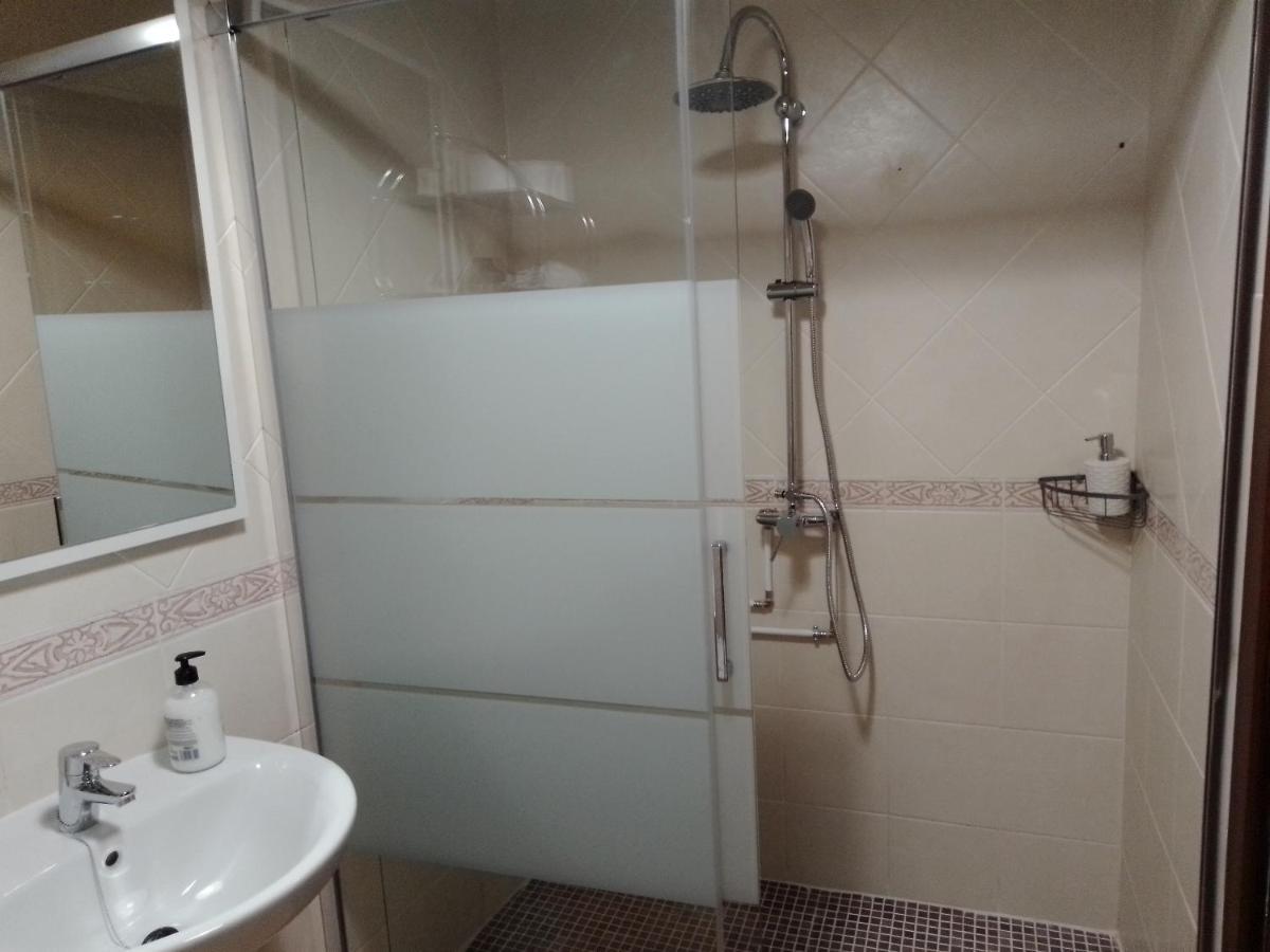 Las/rosas Apartament *